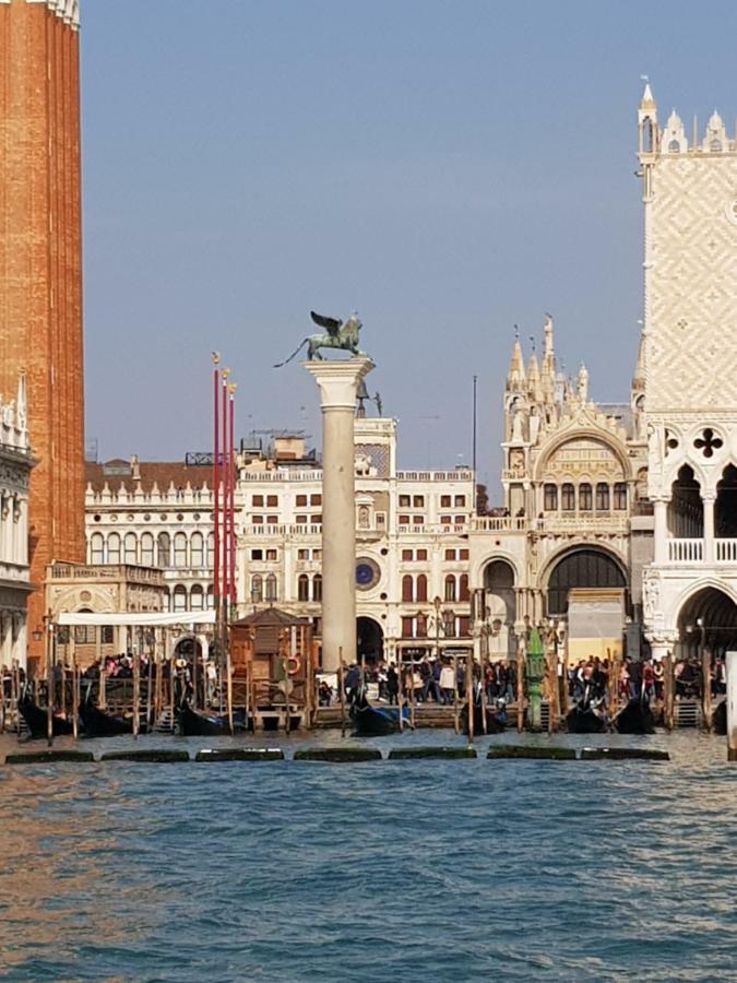 Venice Bnb Hotell Mestre Eksteriør bilde